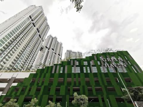 C1203A Green Haven 2Br8Pax Netflix100Mbps By Stay Masai Eksteriør bilde